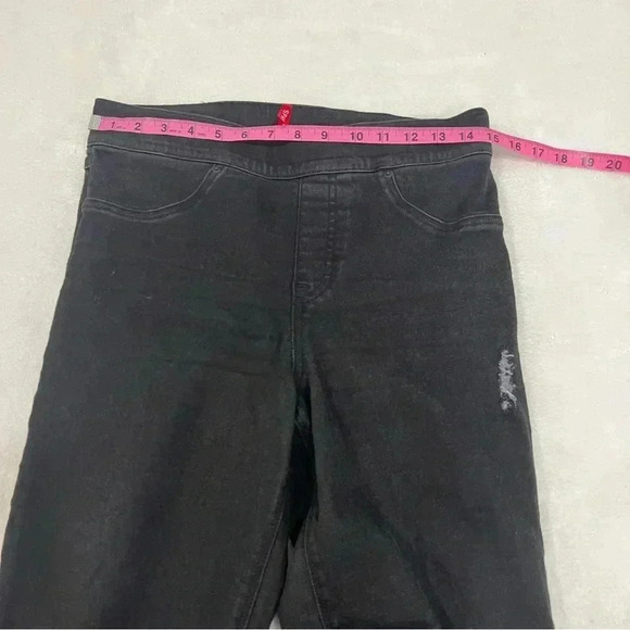 Spanx Vintage Distressed Ankle Skinny Jeans Black Size Medium - Picture 10 of 13
